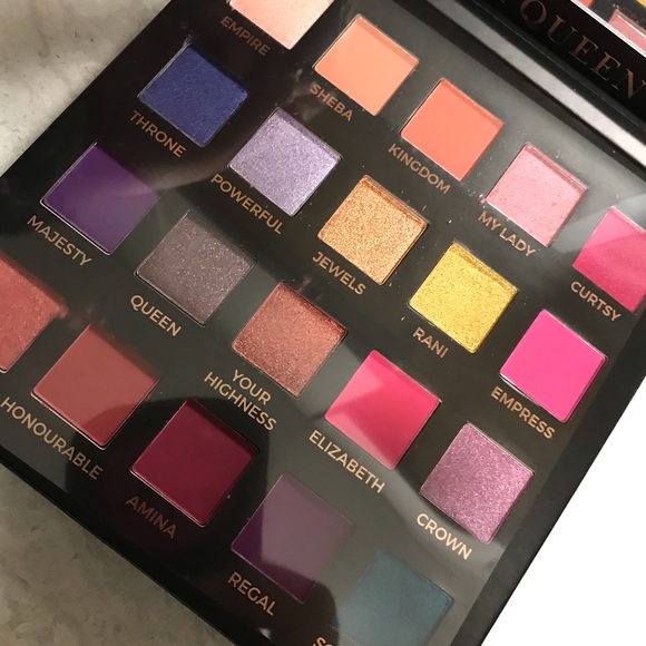 🎀ELOISE THE QUEEN EYESHADOW PALETTE - Picture 8 of 16